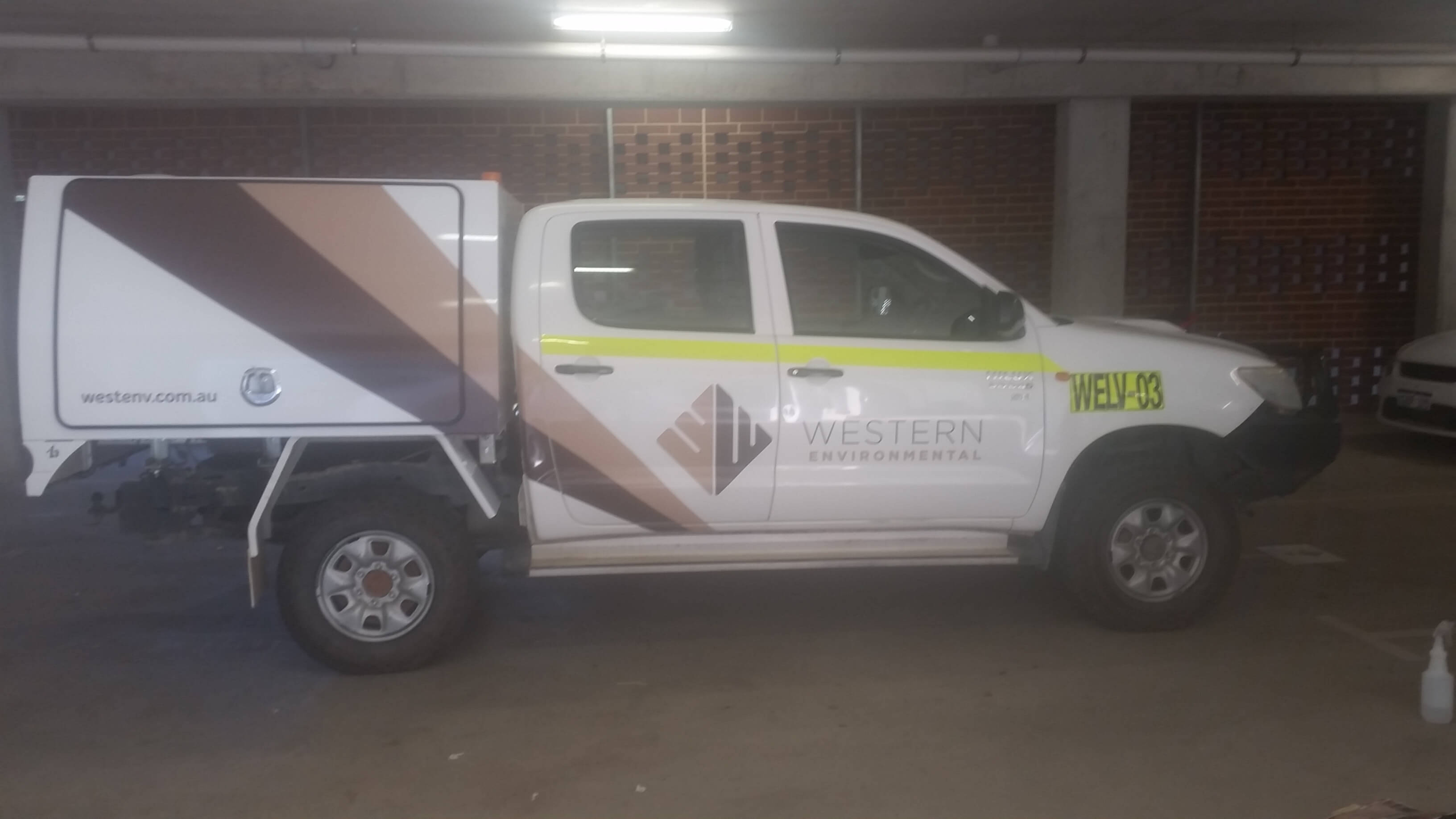 Vehicle Wraps, Decals & Signage